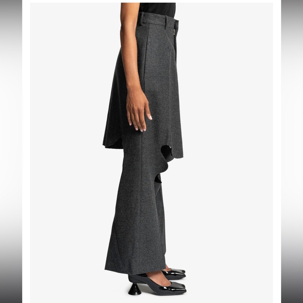 Niccolò Pasqualetti Eolico Skirtrousers in Grey - Picture 2 of 6